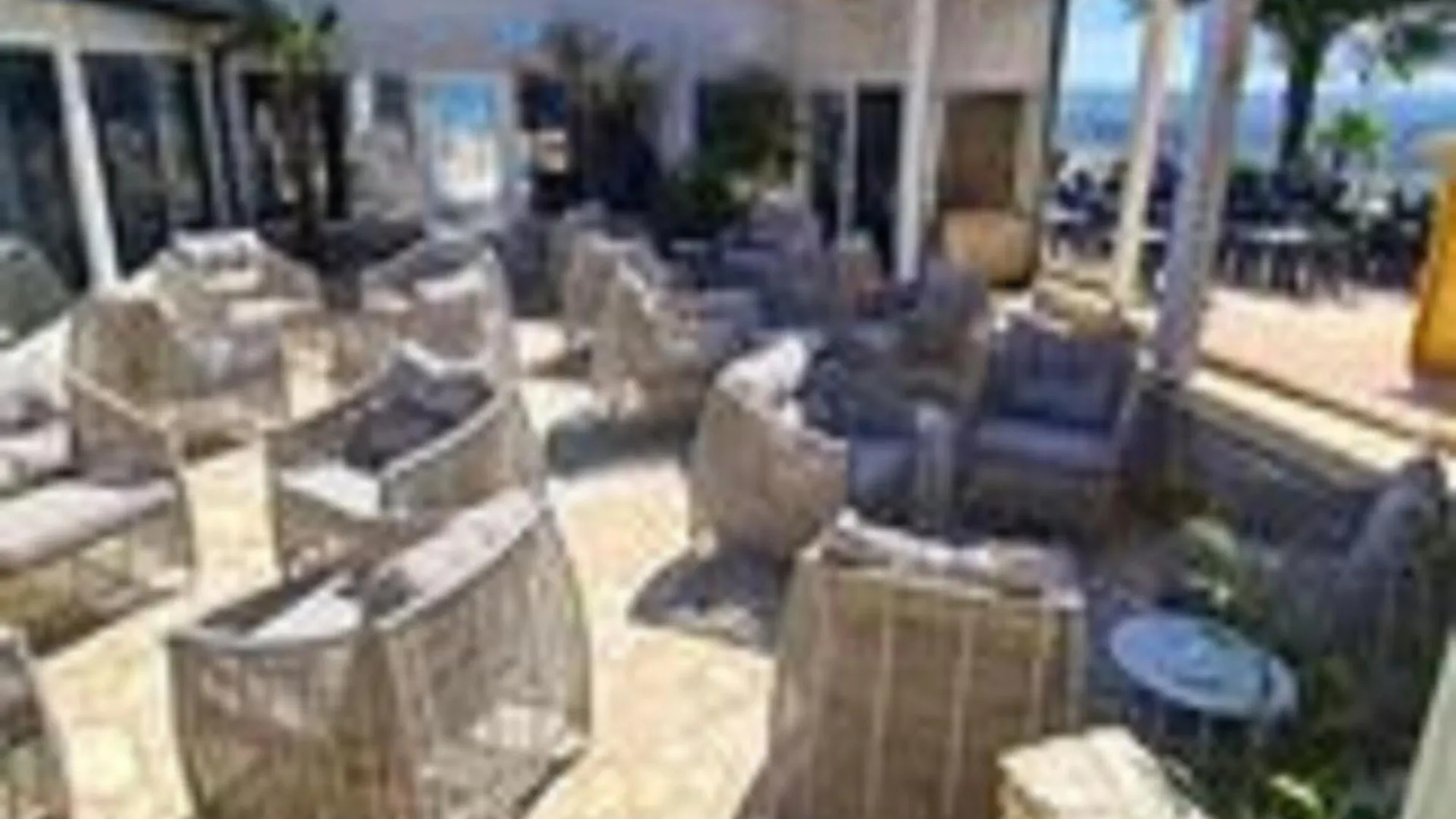 Bungalow In Lanzac With Private Terrace 度假居